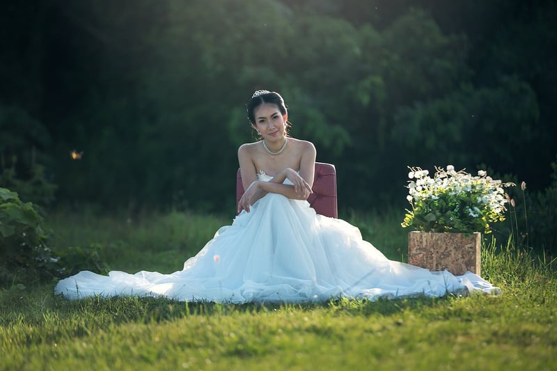 Boho-Chic Wedding Dress